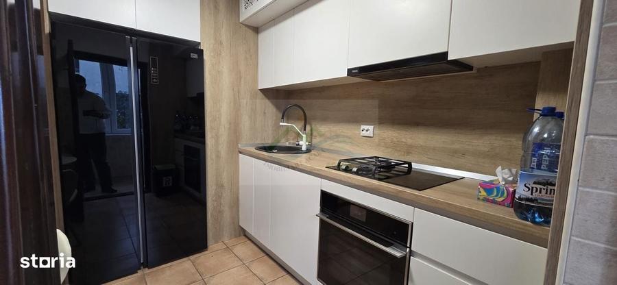 Apartament cu 3 camere decomandat în Obcini