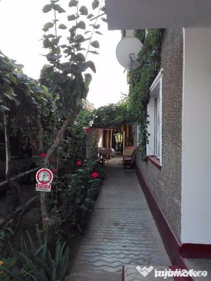 Casă cu 6 camere cu Teren 1000 Mp în Dumbrava
