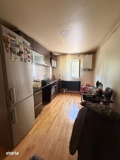 Apartament cu 4 camere în Central