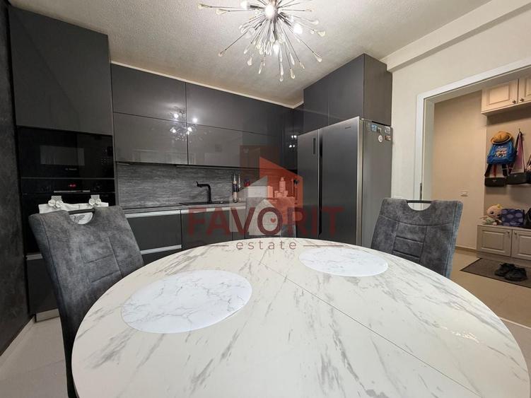 Duplex cu 4 camere cu Canalizare în Aradului
