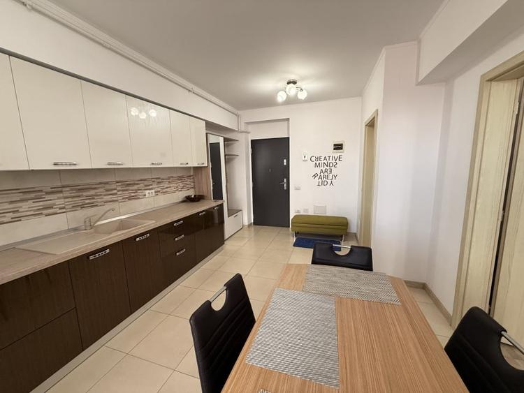 Apartament cu 2 camere decomandat, mobilat în Tolstoi