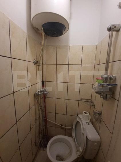 Garsonieră decomandată, mobilată în Valea Rosie