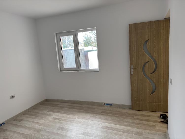 Casă individuală cu 3 camere cu Teren 200 Mp în Nord-Vest