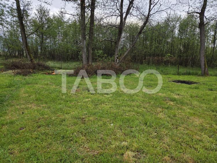 Teren Construcții intravilan de 1360 mp, în Lisa