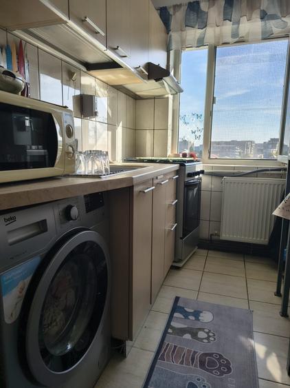 Apartament cu 2 camere decomandat în Cina