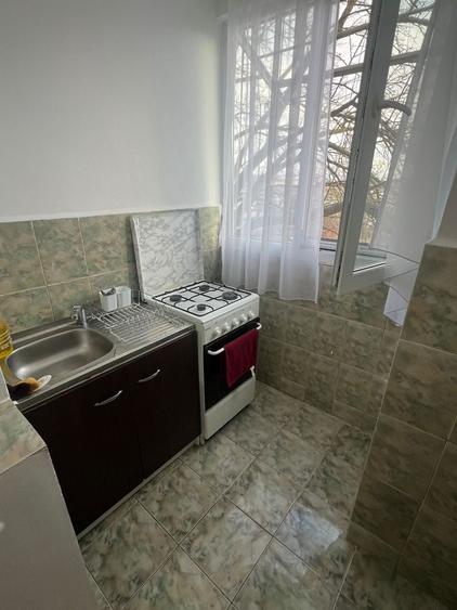 Garsonieră decomandată în Sânmartin