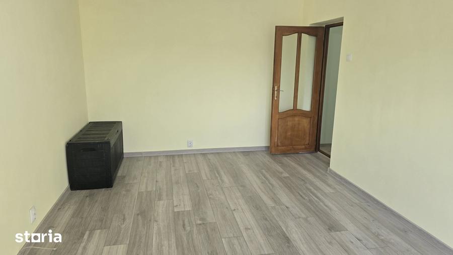 Apartament cu 2 camere decomandat în Ceangăi
