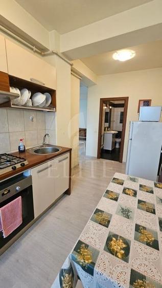 Apartament cu 2 camere decomandat, mobilat în Zorilor — fotografia 3