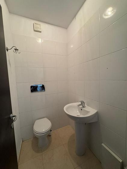 Apartament cu 2 camere semidecomandat, mobilat în Băneasa
