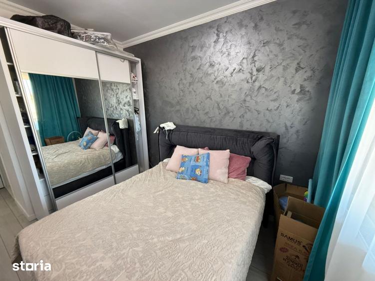 Apartament cu 3 camere decomandat, mobilat în Energia