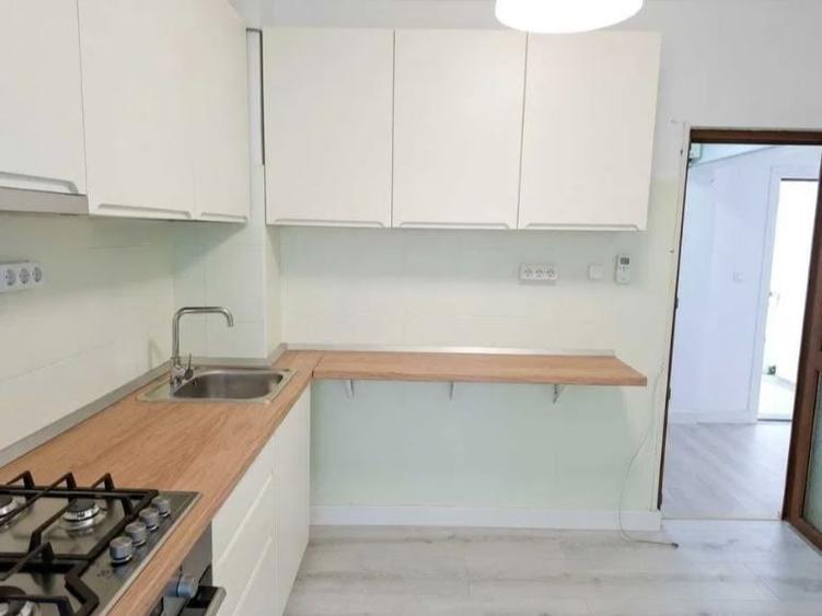Apartament cu 2 camere decomandat, mobilat în Timpuri Noi