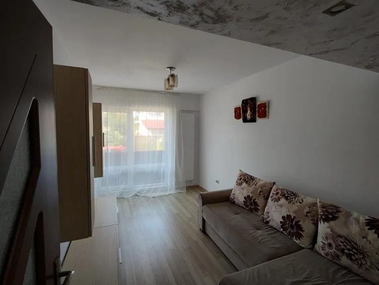 Apartament cu 2 camere decomandat, mobilat în Cug