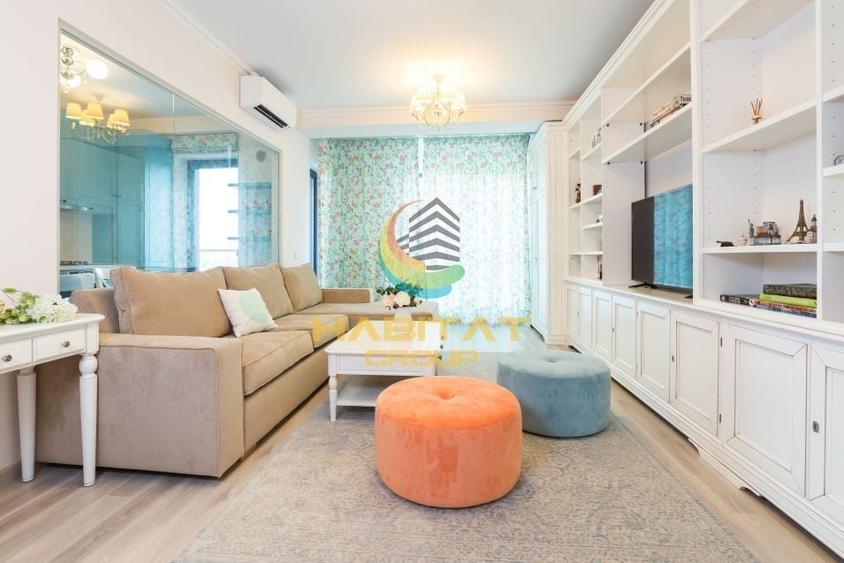 Apartament cu 3 camere semidecomandat în Brâncoveanu