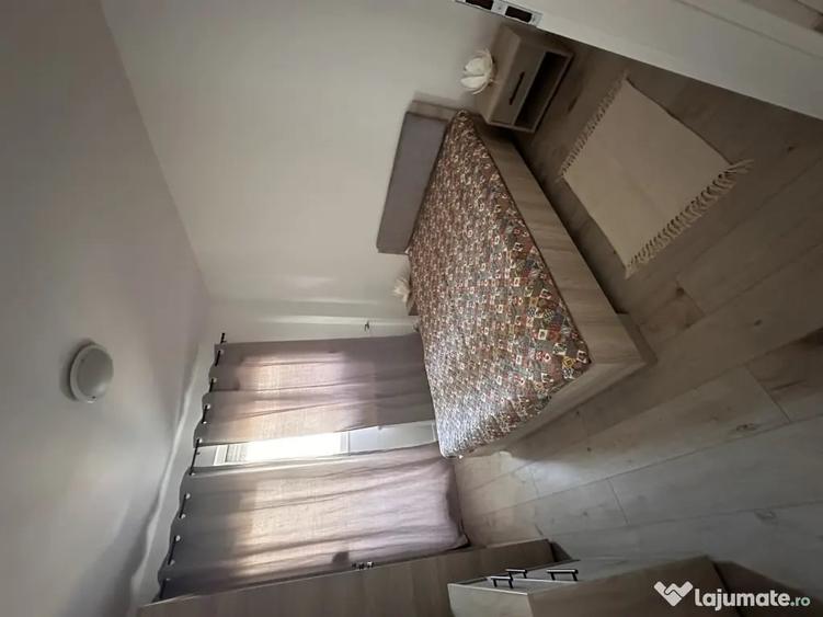Apartament cu 3 camere decomandat în Iosia