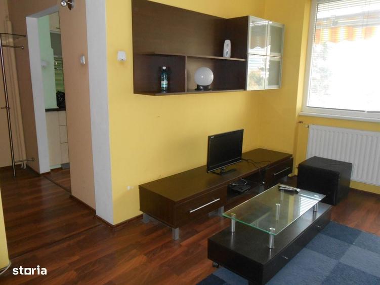 Apartament cu 2 camere în Medicină