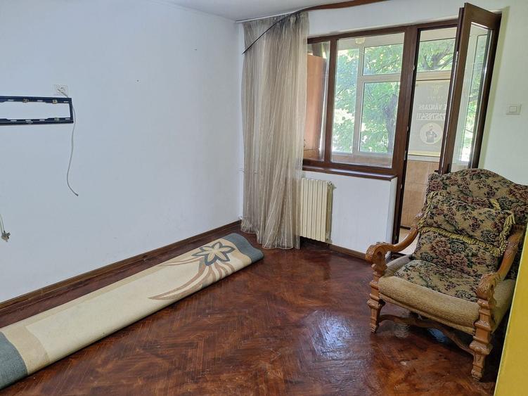 Apartament cu 4 camere circular în Tomis Nord