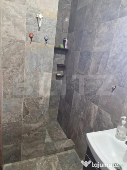 Casă cu 3 camere cu Teren 3300 Mp în Bonț