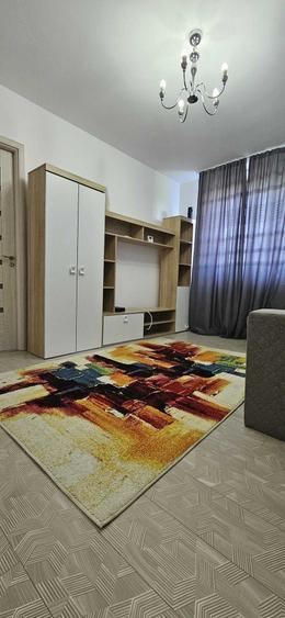 Apartament cu 2 camere semidecomandat în Călărași