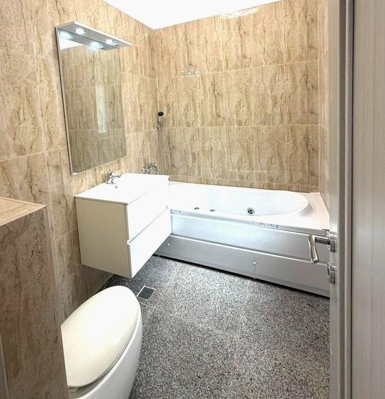 Apartament cu 3 camere decomandat, mobilat în Aviației