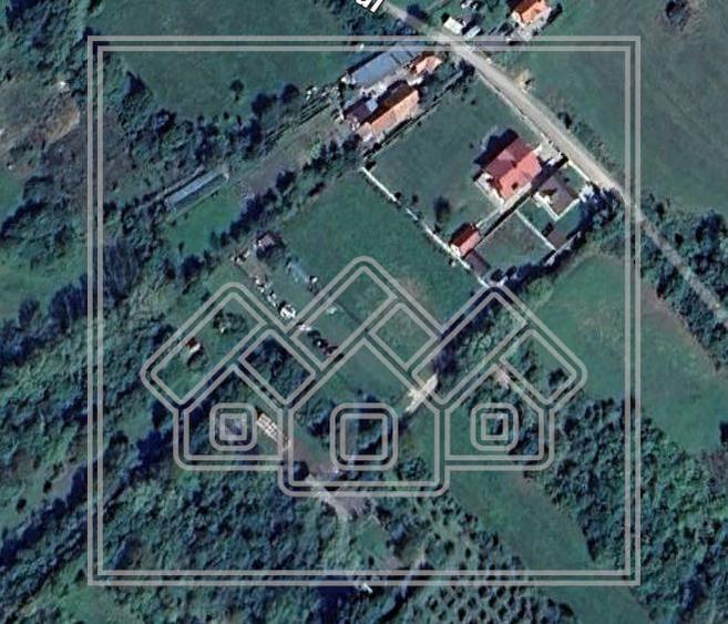 Teren Construcții intravilan de 1102 mp, în Central