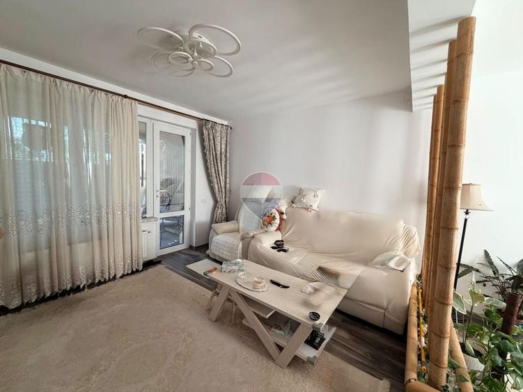 Duplex cu 4 camere cu Teren 200 Mp în Theodor Pallady