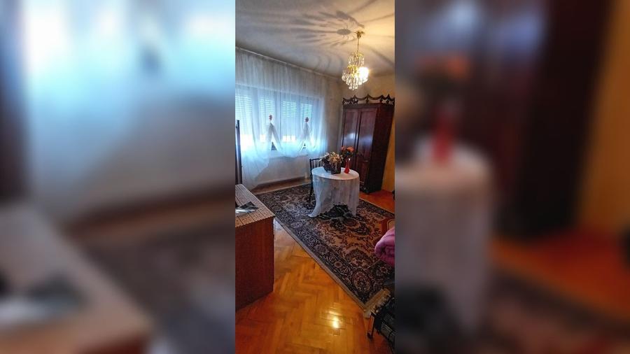 Casă cu 3 camere cu Teren 374 Mp în Exterior Sud