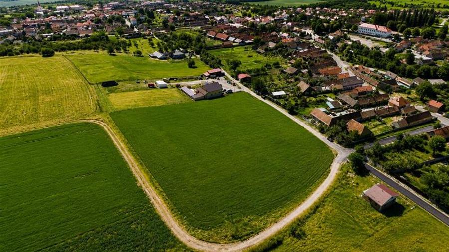 Teren Construcții intravilan de 1100 mp, în Măieruș