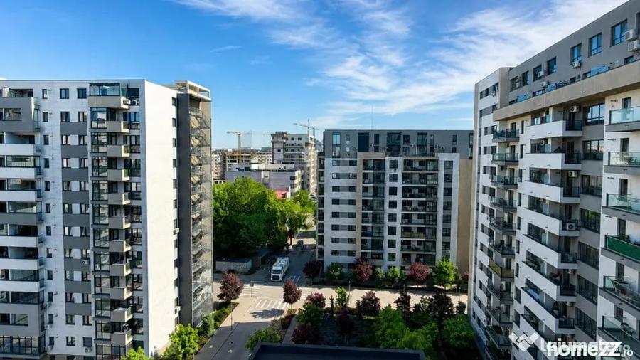 Apartament cu 3 camere decomandat în Lujerului