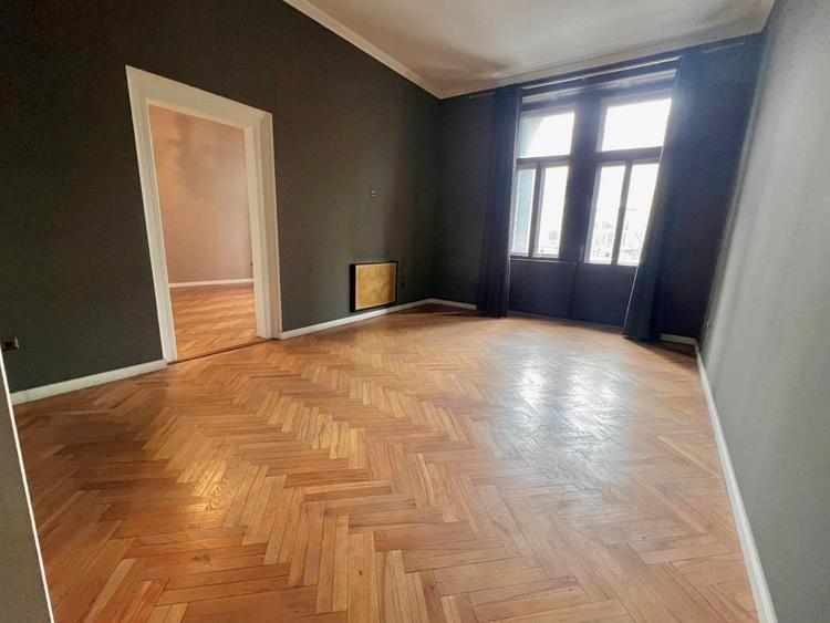 De vânzare apartament 3 camere zona semicentrală - 7