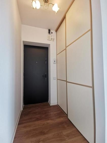 Apartament cu 3 camere, mobilat în Băneasa