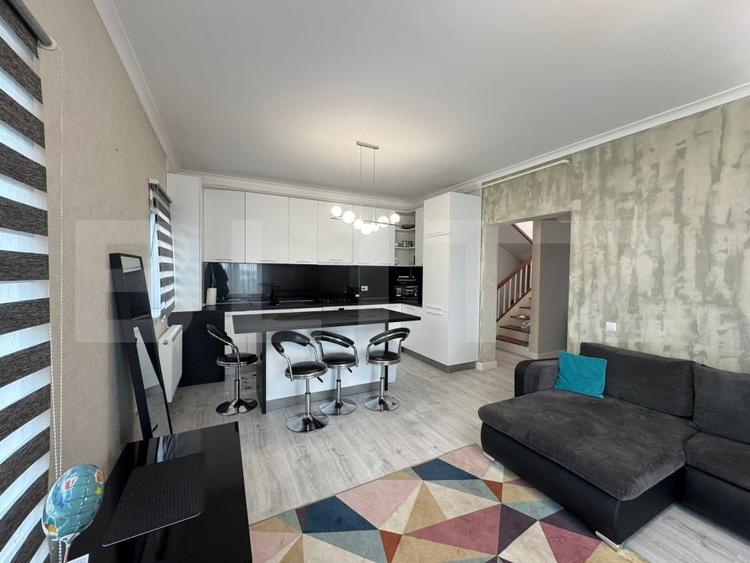 Apartament 3 camere , 74 mp utili + 3 LOCURI DE PARCARE , UNIRII - 2