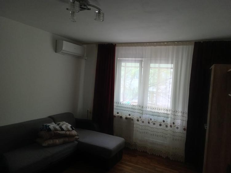 Apartament cu 2 camere semidecomandat în Tudor Vladimirescu