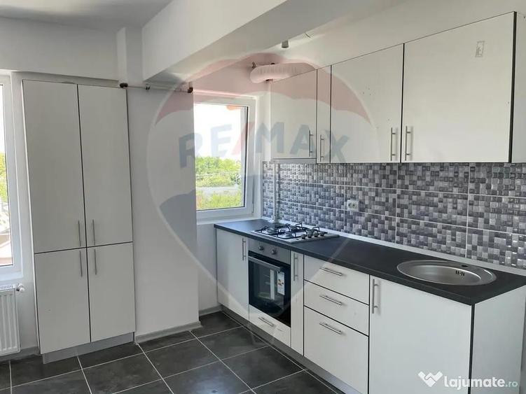 Apartament cu 2 camere decomandat în Vârteju