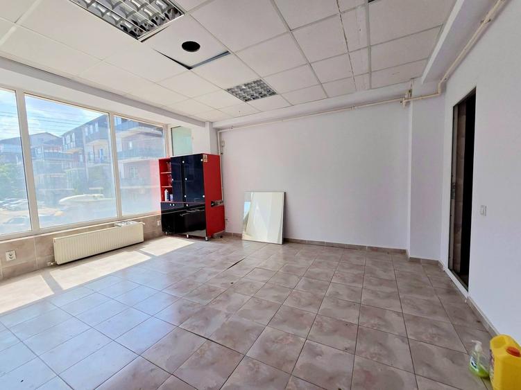 Spațiu comercial, de 104 mp, în Dobroești