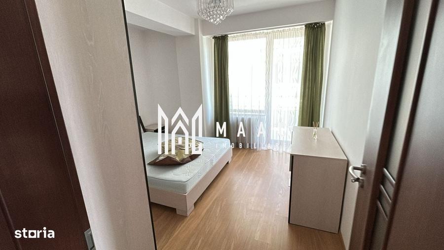 Apartament cu 3 camere decomandat în Roșia