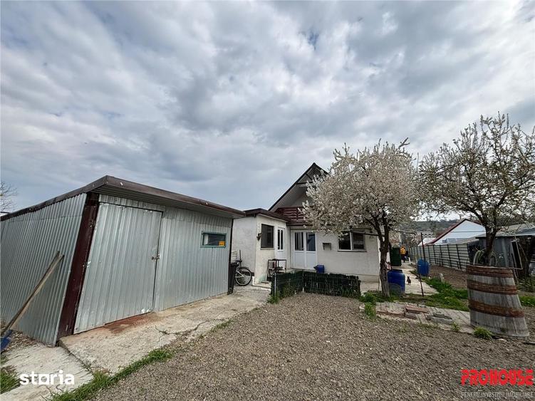 Casă cu 3 camere cu Teren 453 Mp în Mărgineni
