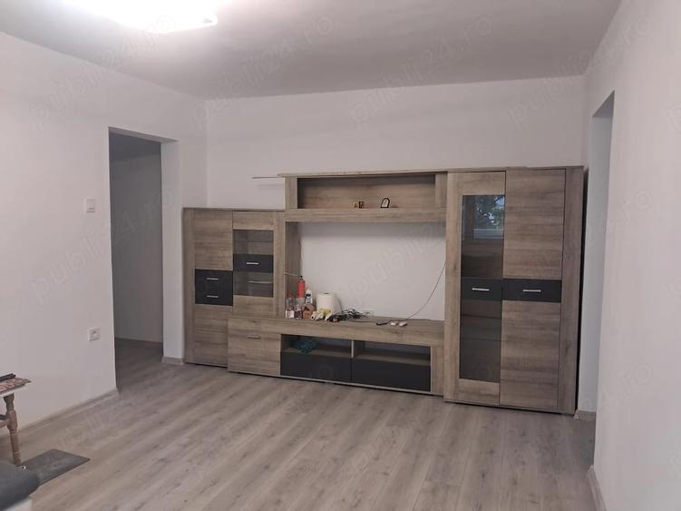 Apartament cu 2 camere semidecomandat în Obor