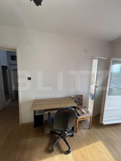 Apartament cu 1 cameră de închiriat, 250 €/lună, Girocului - 1