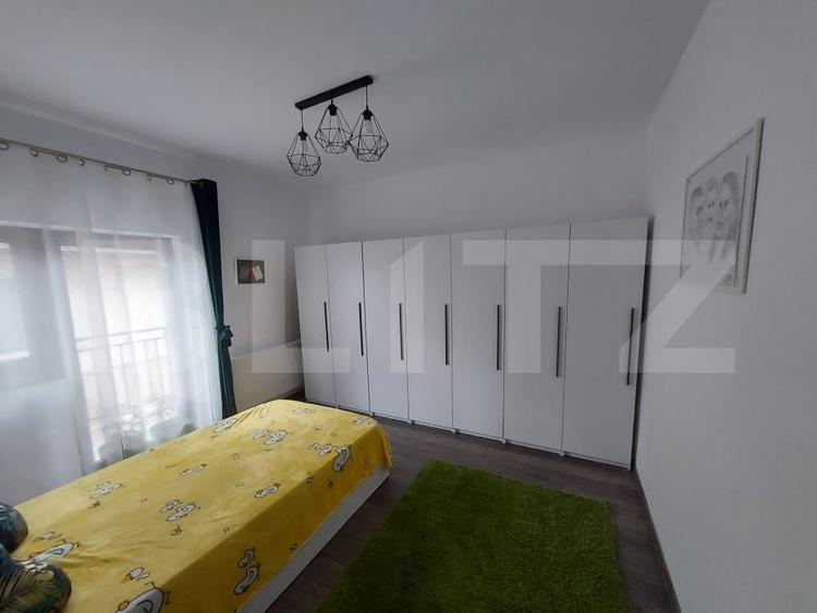 Casă individuală cu 4 camere cu Canalizare în Valea Lupului