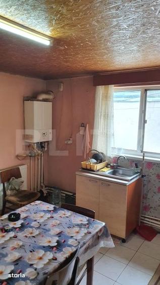 Casă cu 2 camere cu Teren 445 Mp în Piața Centrală
