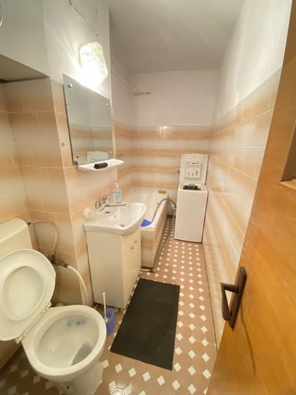 Garsonieră decomandată în Sebastian