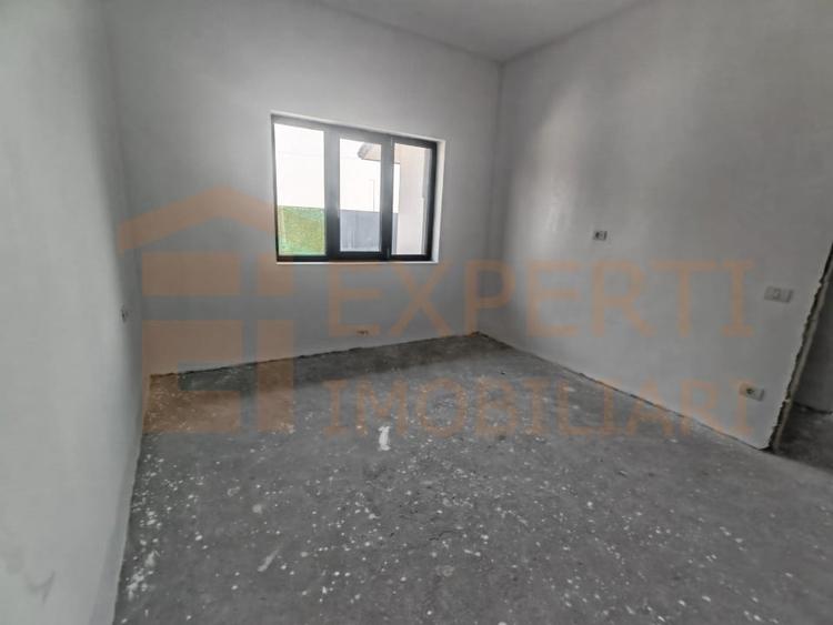 Casă de vânzare în Cumpăna, la cheie, utilități complete, deschidere la 2 străzi - 11