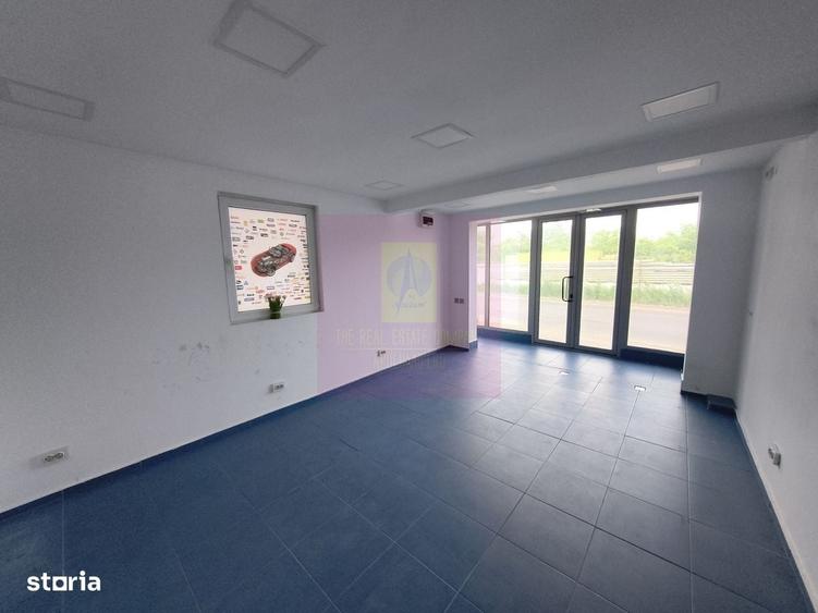 Spațiu comercial, de 25 mp, în Cățelu
