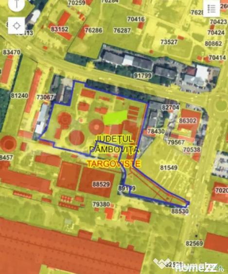 Teren de 7500 mp, în Central