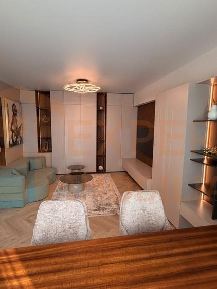 Apartament cu 2 camere decomandat, mobilat în Tomis Nord