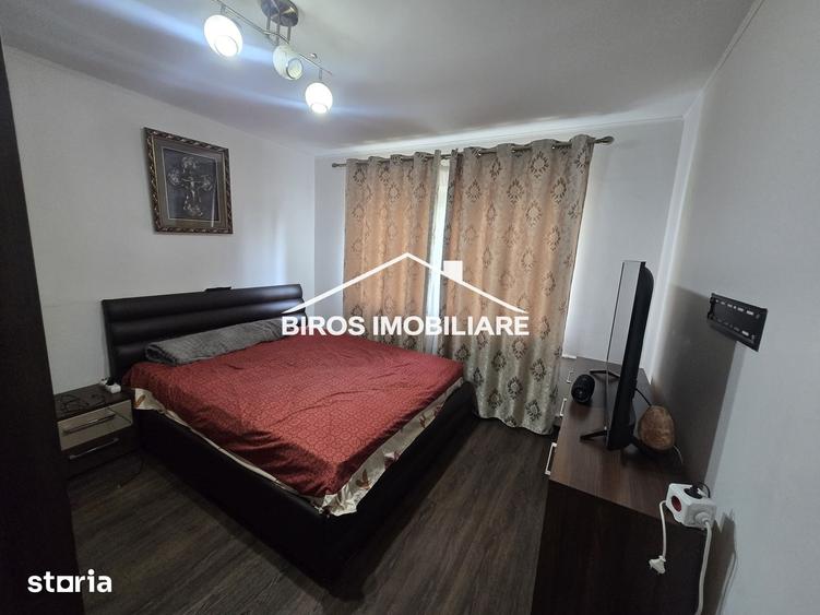 Apartament cu 2 camere decomandat în Valea Rosie