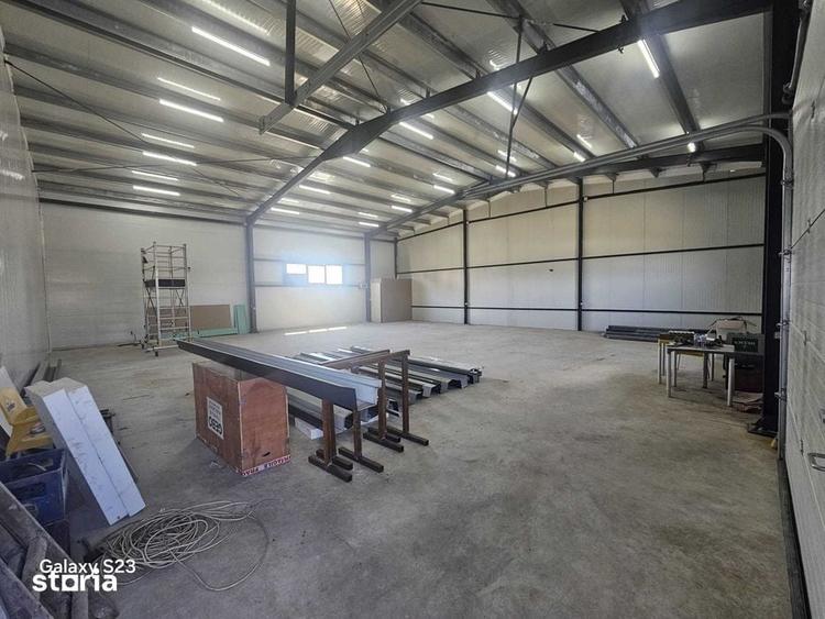 Spațiu comercial, de 210 mp, în Central