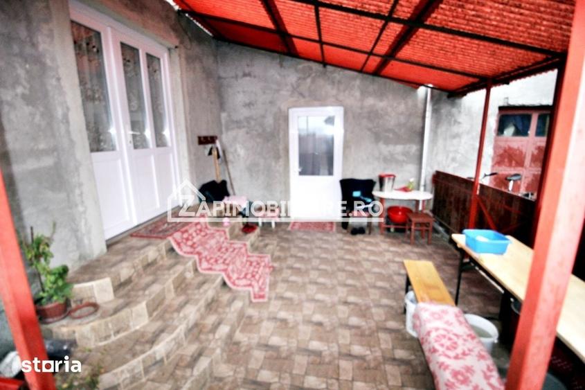 Casă cu 4 camere cu Teren 500 Mp în Mureșeni