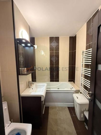 Apartament cu 2 camere decomandat în Faleza Nord