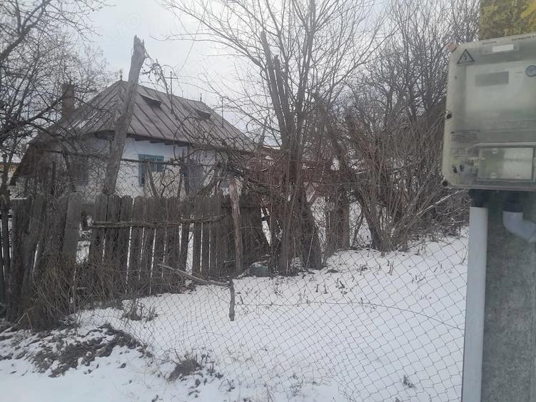 Teren de 2200 mp, în Berești